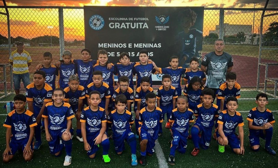 Peneira do projeto apoiado pelo senador Alan Rick tem 32 escolinhas inscritas e avaliará 879 atletas